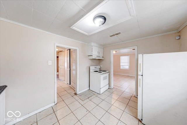 3002 S Rybolt Avenue, Indianapolis, IN 46241