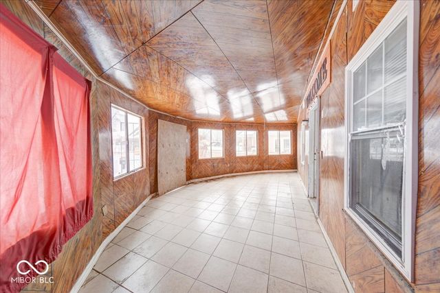 3002 S Rybolt Avenue, Indianapolis, IN 46241