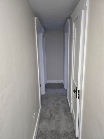 1013 Mahlon Street, Lansing, MI 48906