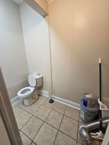 1013 Mahlon Street, Lansing, MI 48906