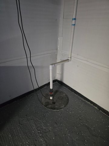 1013 Mahlon Street, Lansing, MI 48906