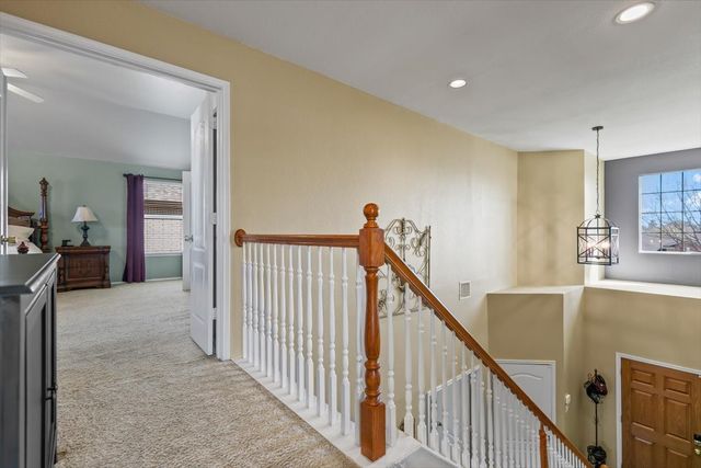 306 Salsbury Drive, Euless, TX 76040