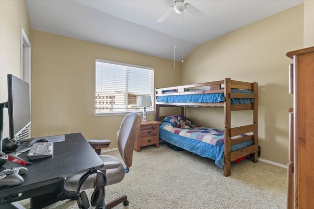 306 Salsbury Drive, Euless, TX 76040