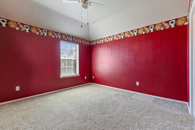 306 Salsbury Drive, Euless, TX 76040