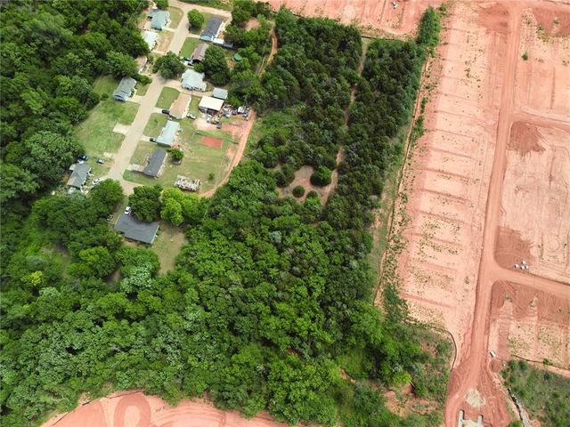 Elmwood Drive, Guthrie, OK 73044