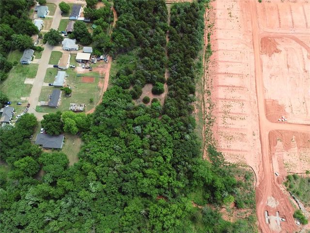 Elmwood Drive, Guthrie, OK 73044