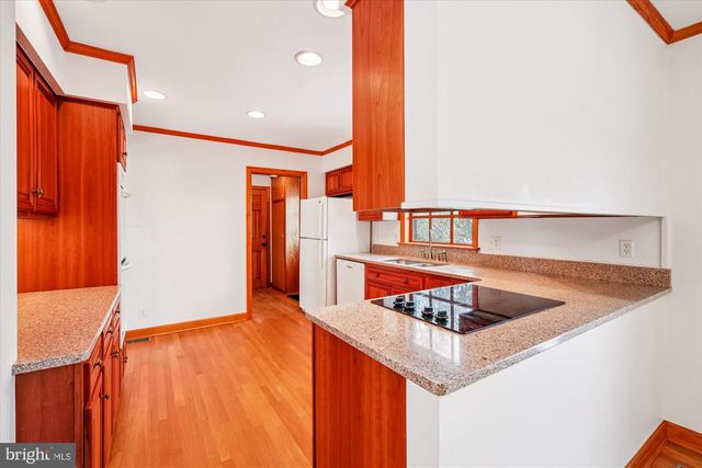 211 BLOOMINGDALE AVE, Federalsburg, MD 21632