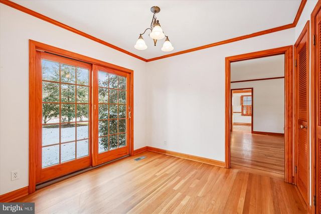 211 BLOOMINGDALE AVE, Federalsburg, MD 21632