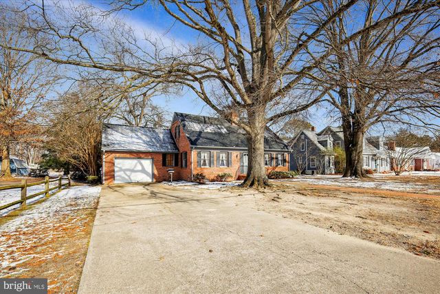 211 BLOOMINGDALE AVE, Federalsburg, MD 21632