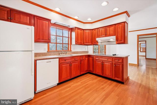 211 BLOOMINGDALE AVE, Federalsburg, MD 21632