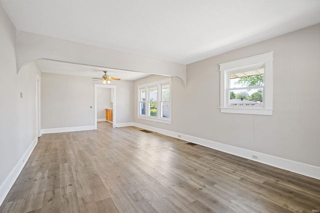 1017 W Broadway Street, Kokomo, IN 46901