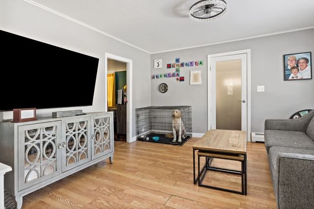 677 Oak Grove Ave, Fall River, MA 02720