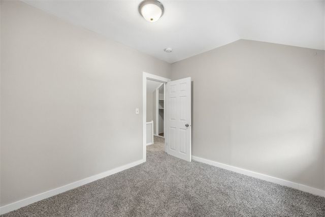 1619 5th AVE SE, Cedar Rapids, IA 52403