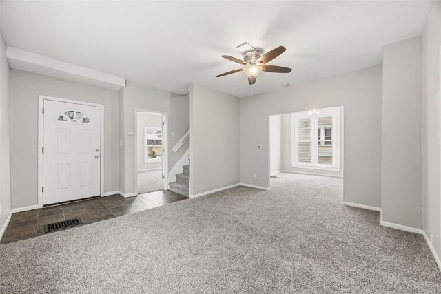 1619 5th AVE SE, Cedar Rapids, IA 52403