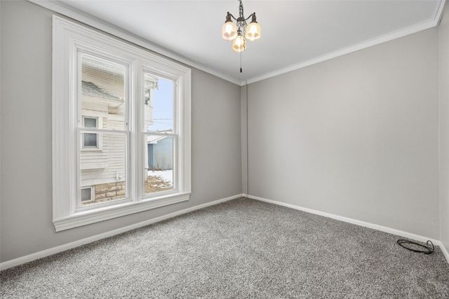 1619 5th AVE SE, Cedar Rapids, IA 52403