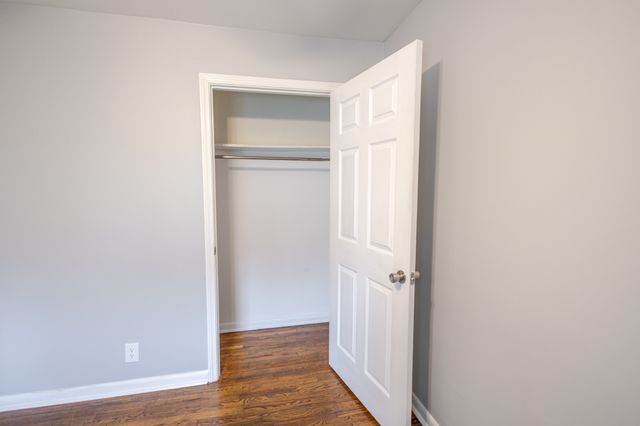 215 Alta Ave, Shelbyville, TN 37160