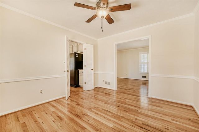 180 Jade Cove Circle, Roswell, GA 30075