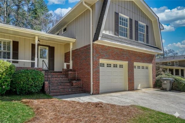 180 Jade Cove Circle, Roswell, GA 30075