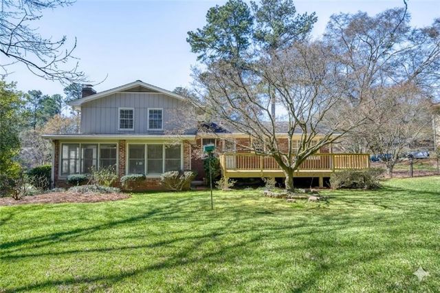 180 Jade Cove Circle, Roswell, GA 30075