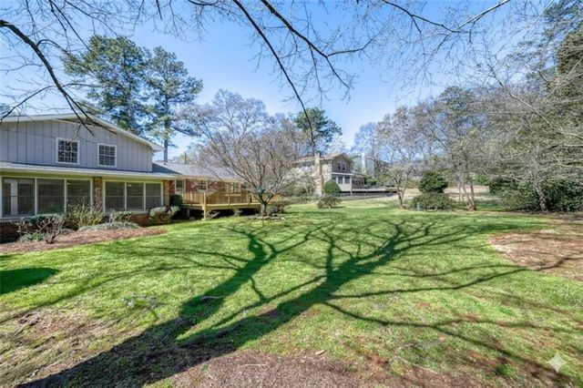 180 Jade Cove Circle, Roswell, GA 30075