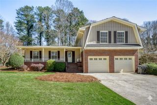 180 Jade Cove Circle, Roswell, GA 30075