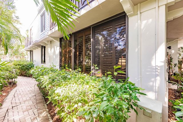 1698 S Ocean Ln 171, Fort Lauderdale, FL 33316