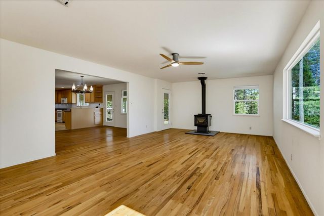 12149 Hidden Valley Rd, Grass Valley, CA 95949