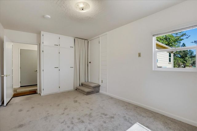 12149 Hidden Valley Rd, Grass Valley, CA 95949