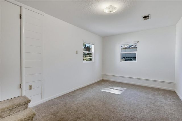12149 Hidden Valley Rd, Grass Valley, CA 95949