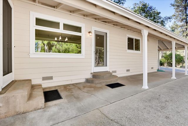 12149 Hidden Valley Rd, Grass Valley, CA 95949