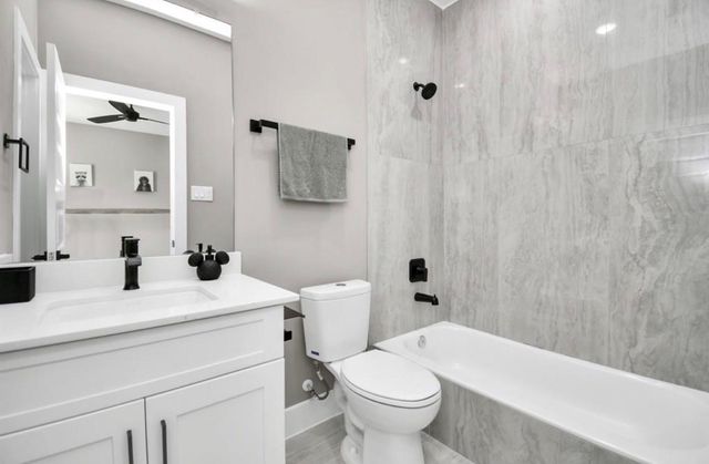316 Thornton Road B, Houston, TX 77018
