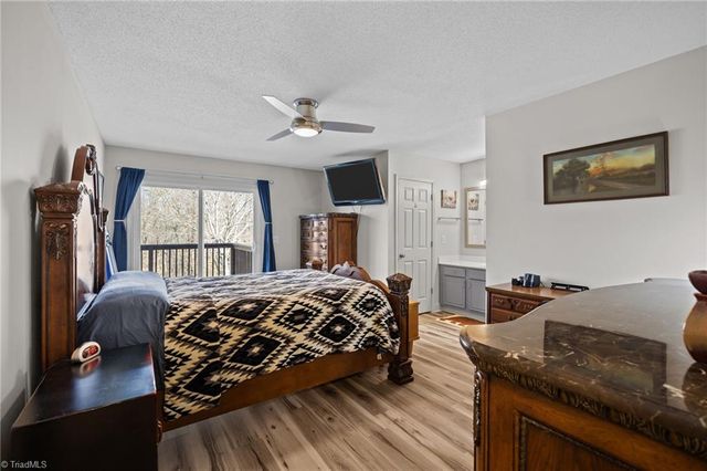 220 Farmview Road, Madison, NC 27025