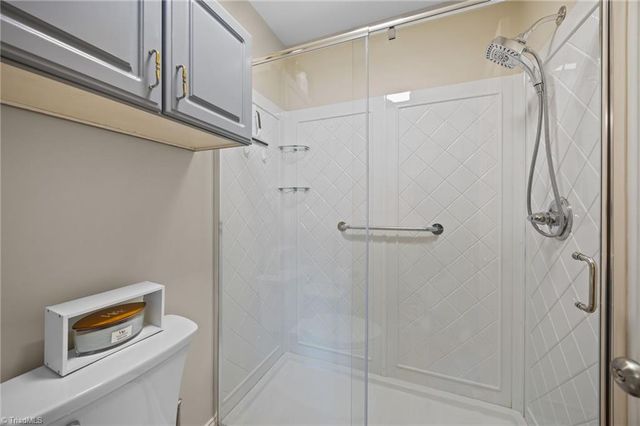 220 Farmview Road, Madison, NC 27025