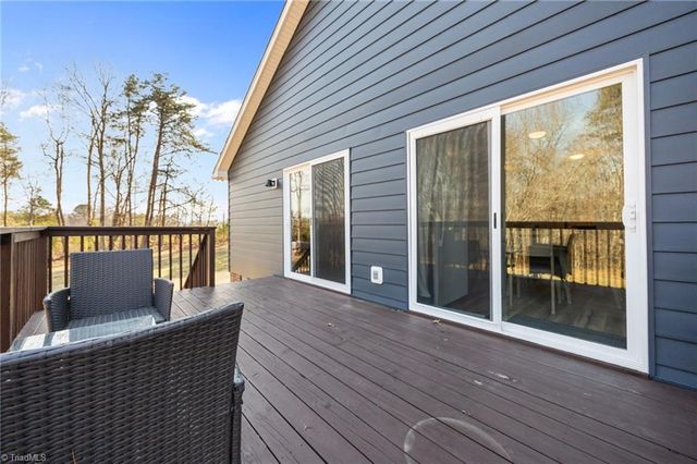 220 Farmview Road, Madison, NC 27025