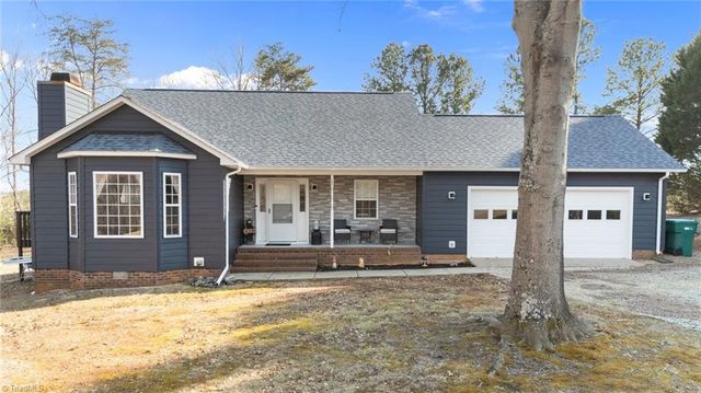 220 Farmview Road, Madison, NC 27025