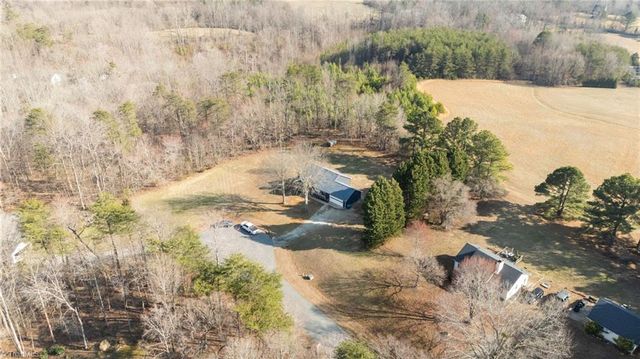 220 Farmview Road, Madison, NC 27025