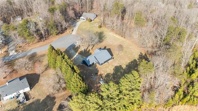 220 Farmview Road, Madison, NC 27025