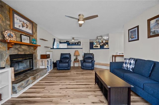 220 Farmview Road, Madison, NC 27025