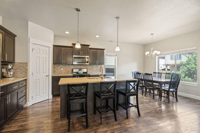 3523 NE Crystal Springs Drive, Bend, OR 97701