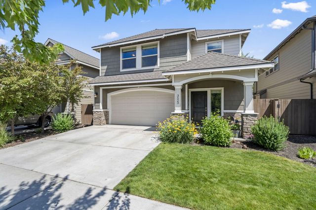 3523 NE Crystal Springs Drive, Bend, OR 97701