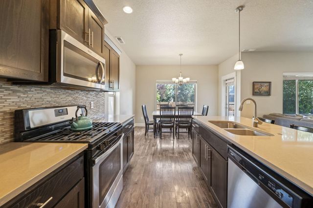 3523 NE Crystal Springs Drive, Bend, OR 97701