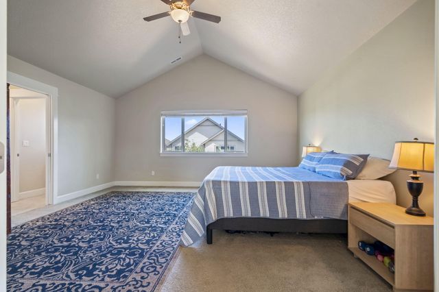 3523 NE Crystal Springs Drive, Bend, OR 97701