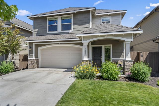 3523 NE Crystal Springs Drive, Bend, OR 97701
