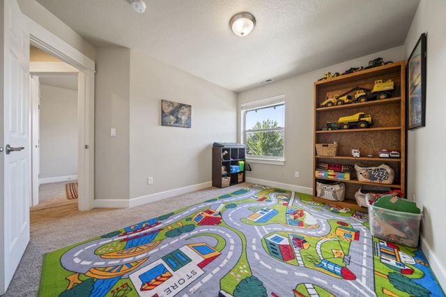 3523 NE Crystal Springs Drive, Bend, OR 97701