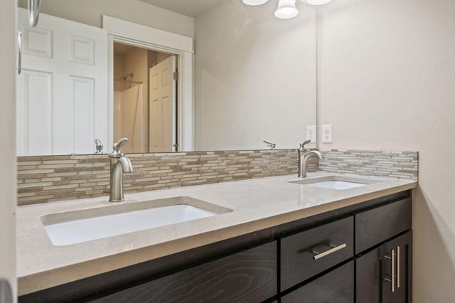 3523 NE Crystal Springs Drive, Bend, OR 97701