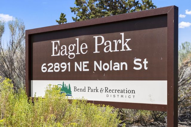 3523 NE Crystal Springs Drive, Bend, OR 97701