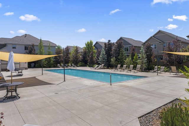 3523 NE Crystal Springs Drive, Bend, OR 97701
