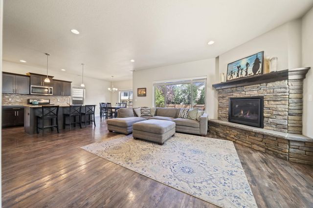 3523 NE Crystal Springs Drive, Bend, OR 97701