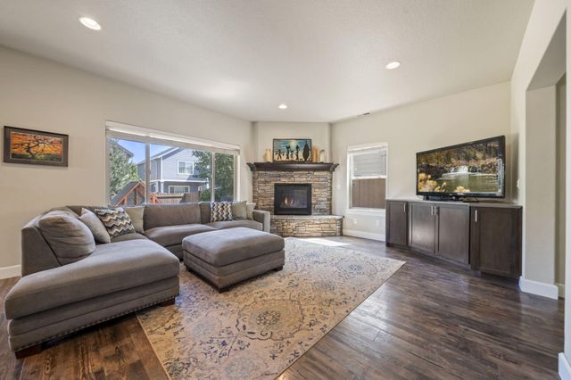 3523 NE Crystal Springs Drive, Bend, OR 97701