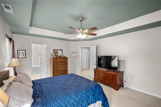 4236 Laurel Ridge Circle, Winston-salem, NC 27107